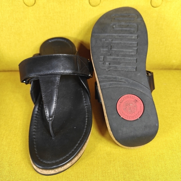 FitFlop Fino Feather Toe Post Black Slides Slipper Thong Sandals Black Women's 8 - Picture 7 of 8